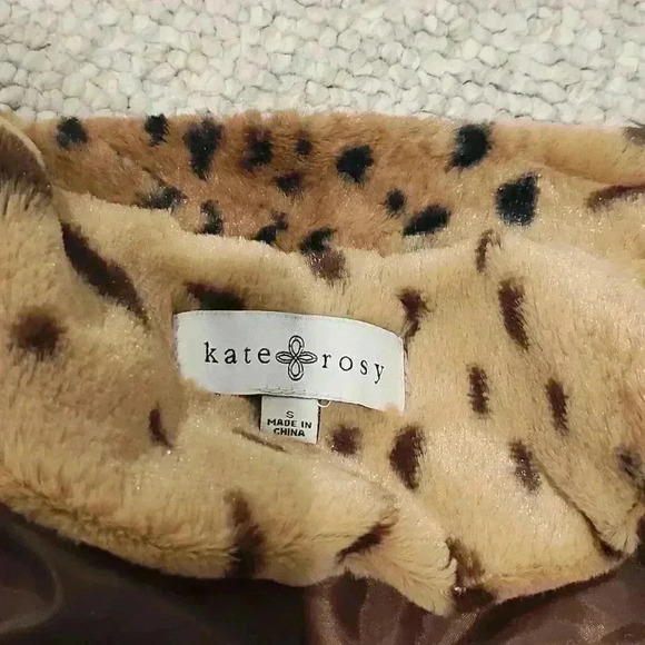 Kate and rosy leopard jacket - Picture 5 of 6